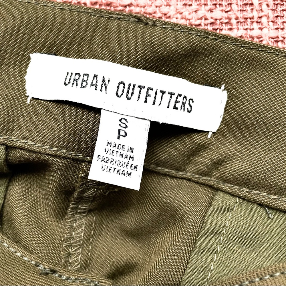 Urban Outfitters Blair Pencil Midi Skirt in Olive Green Size S EUC - Picture 7 of 13